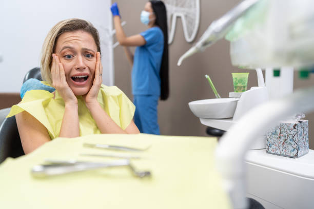Best Emergency Treatment for Toothache in Holstein, IA